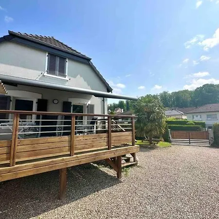 Holiday home Charme Et Detente Avec Piscine Proche De Mulhouse